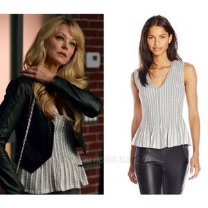 BCBG Pleated Peplum Top Sleeveless V-neck Size sm